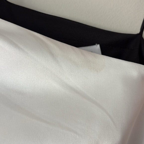 Ieena for Mac Duggal One Shoulder Gown(Flawed) - Picture 13 of 15